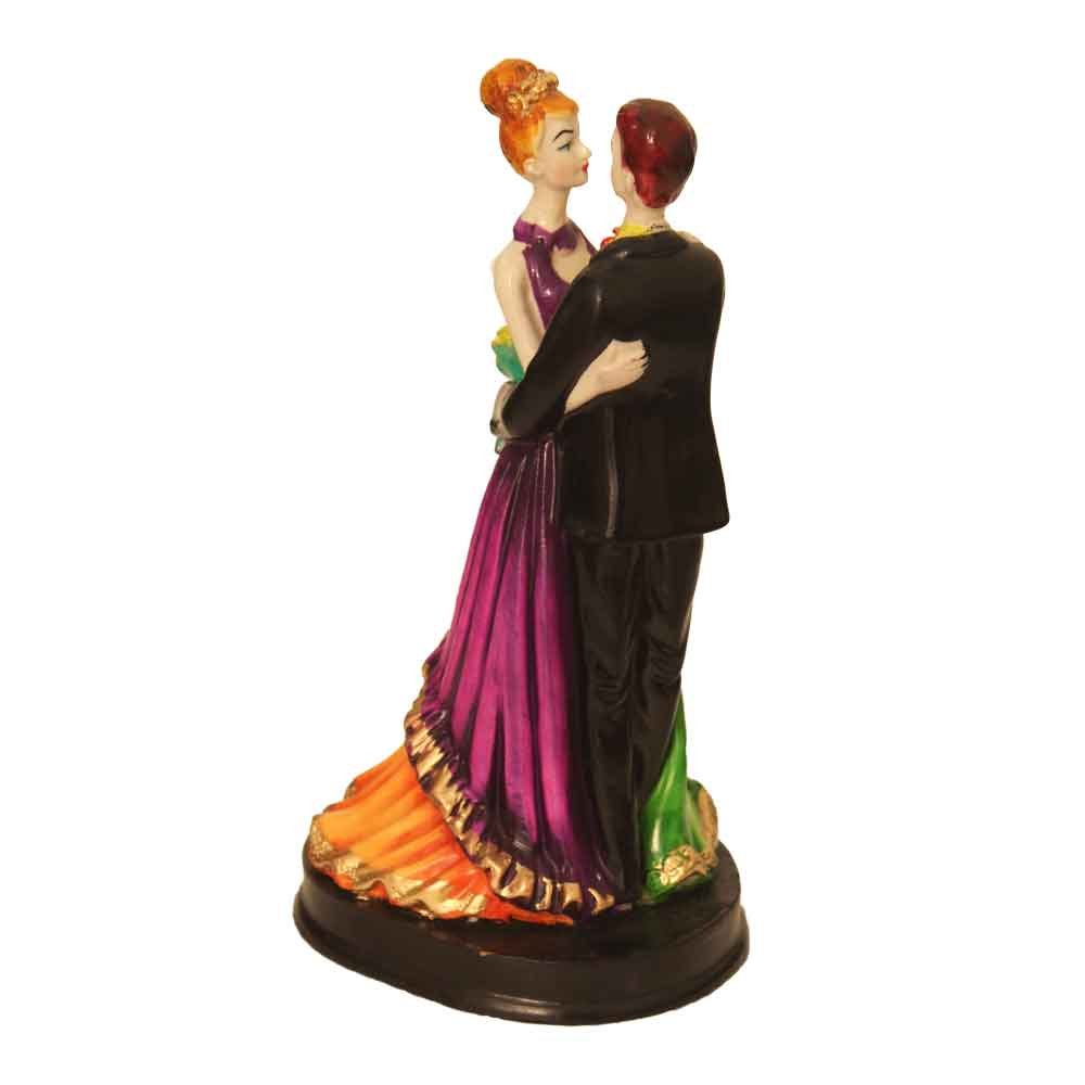 Romantic Couple Statue Showpiece 8 Inch ( 20.5 cm )