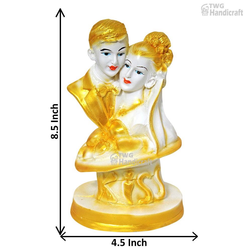 Couple Figurine Showpiece Wholesalers in Delhi Resin Couple Statue